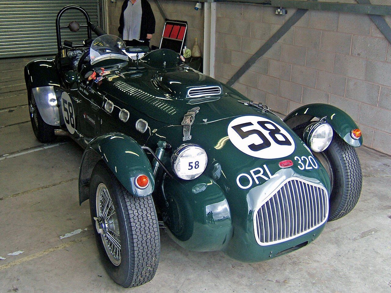 Allard J2X Donington pits